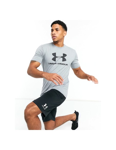 CAMISETA UNDER ARMOUR LOGO SPORTSTYLE GRIS 1329590 036