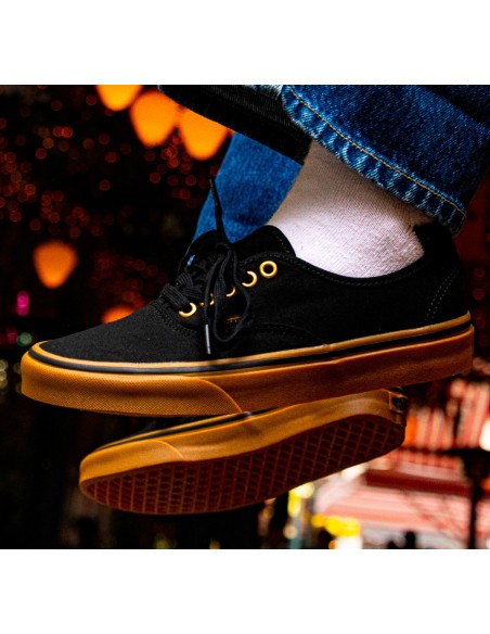 ZAPATOS VANS AUTHENTIC TXT NEGRO GOMA VN000TSVBXH