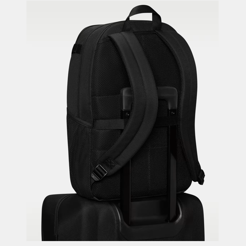 MOCHILA NIKE BRASILIA M (24L) NEG IB4408 010